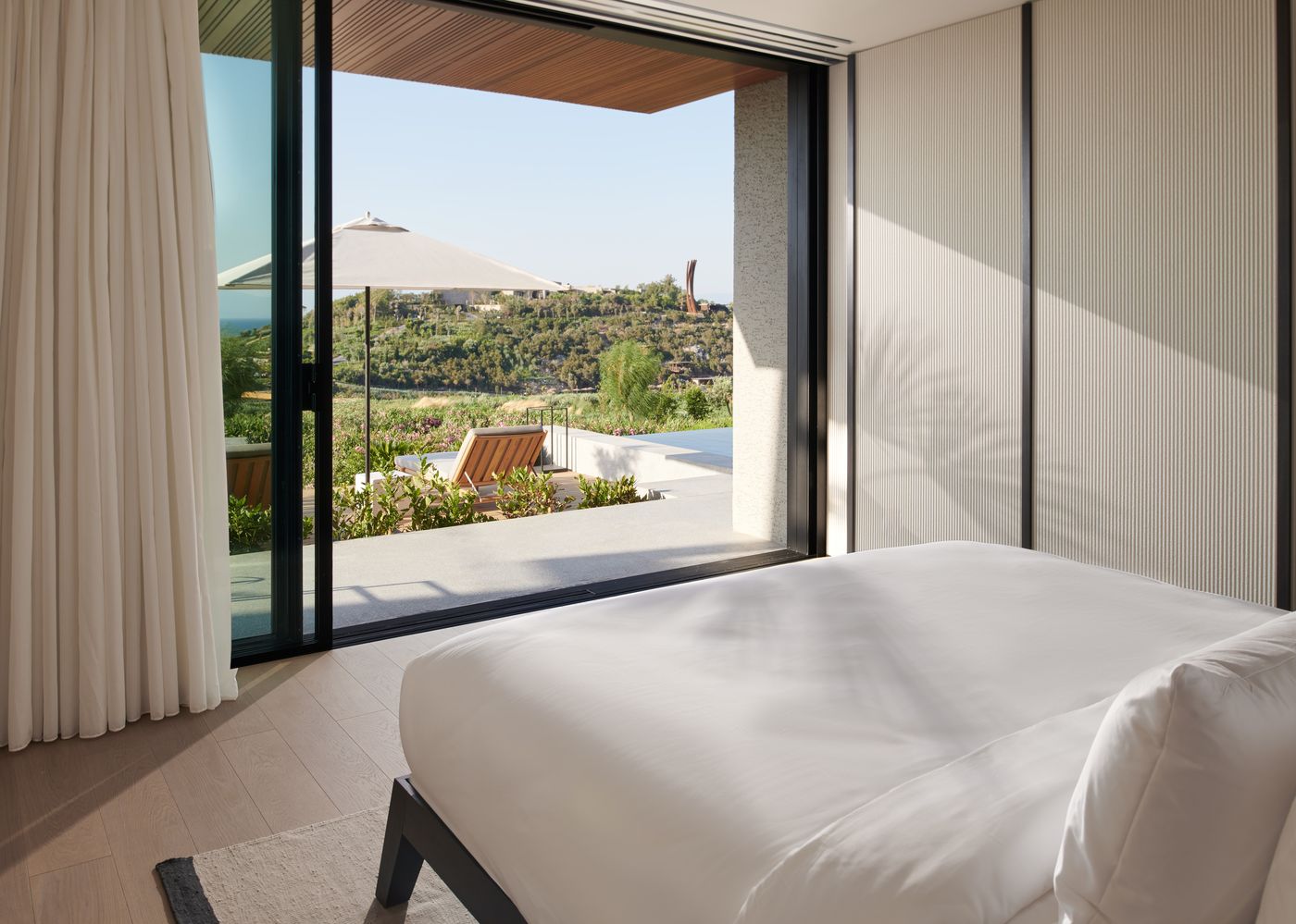 Hilton-Bodrum-Turkbuku-Resort---Spa-Room-87