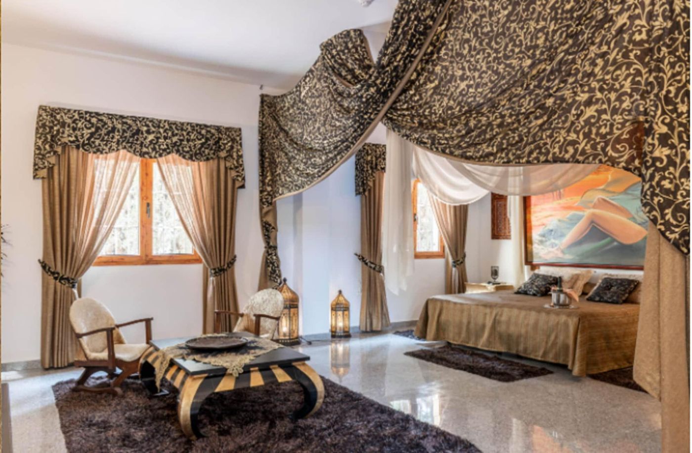 Hotel-Plaza-del-Castillo-Room-35