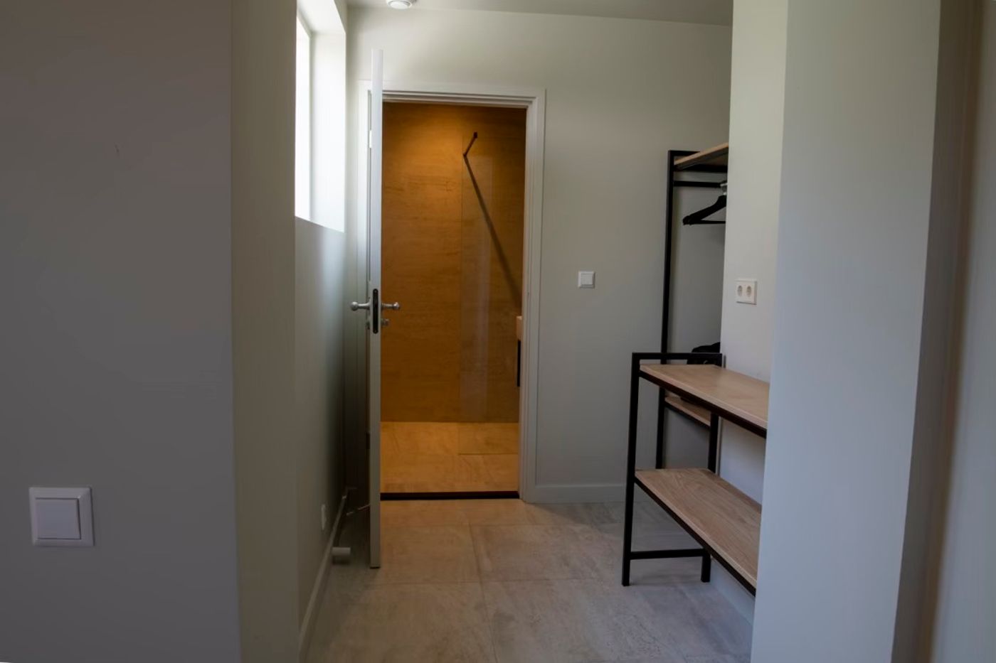 Herbergh-Amsterdam-Airport-Room-20