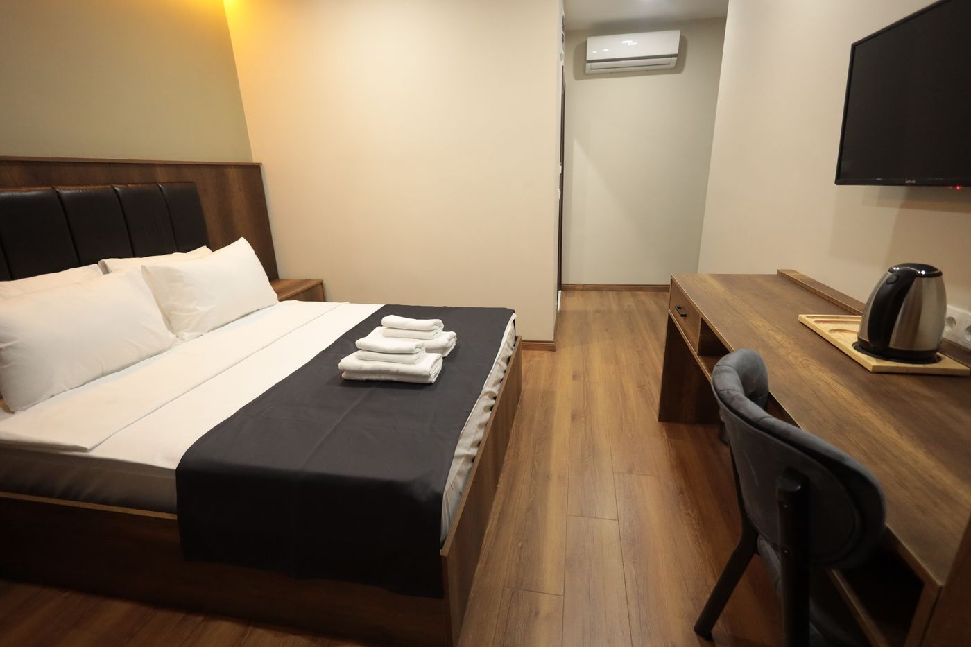 Bzn Airport Hotel-Turkey-Arnavutkoy-Room-4