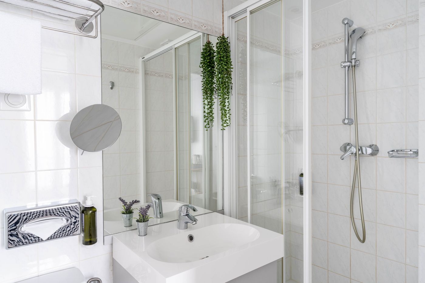 George-Astotel-Room-32