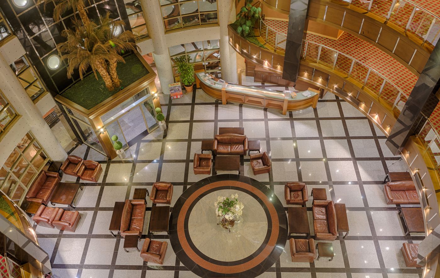 Grand-Pasa-Hotel-Lobby-25