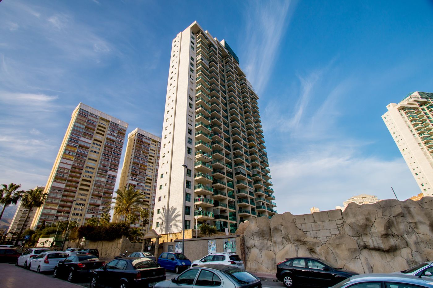 Magic Atrium Beach Apartments