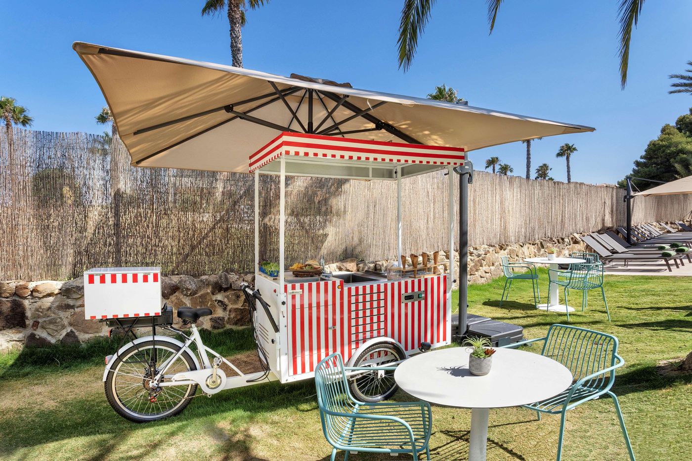 Meli---Zahara-Atlanterra-Bar-29