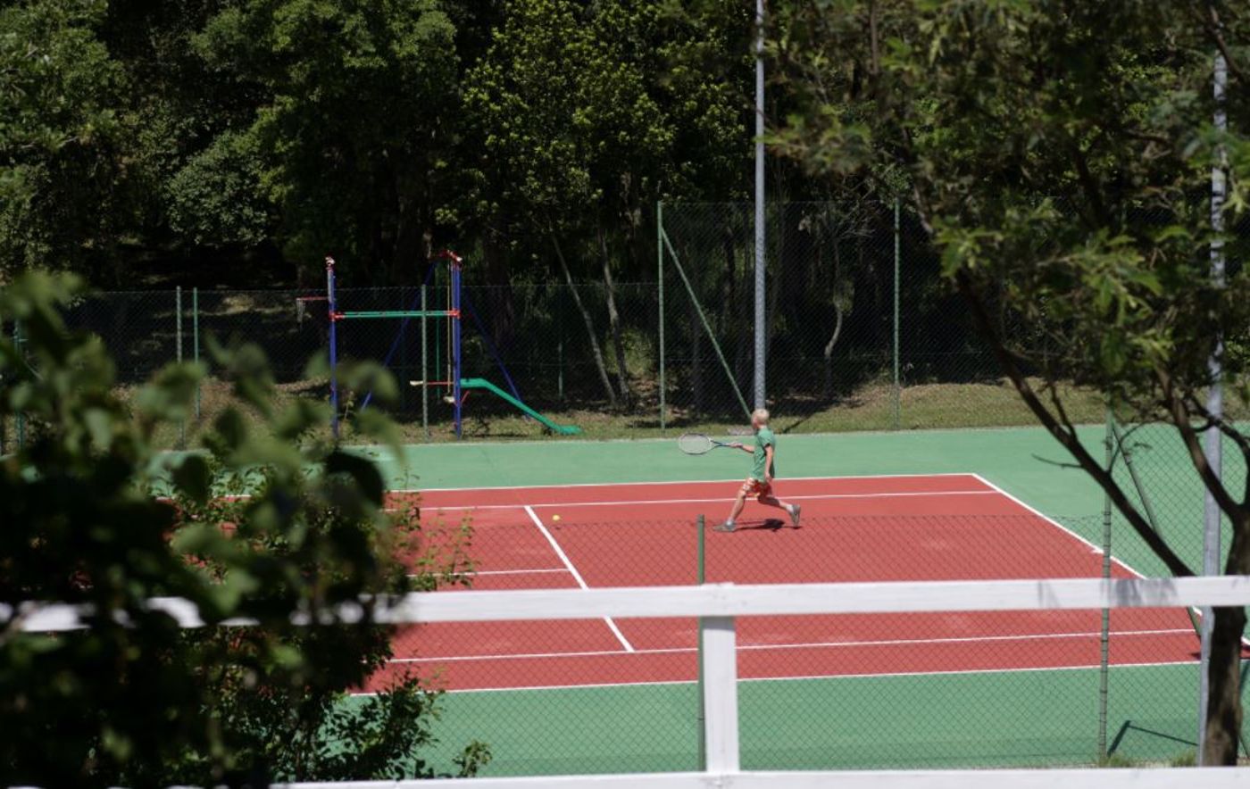 Pausania-Inn-Sports-and-Entertainment-37