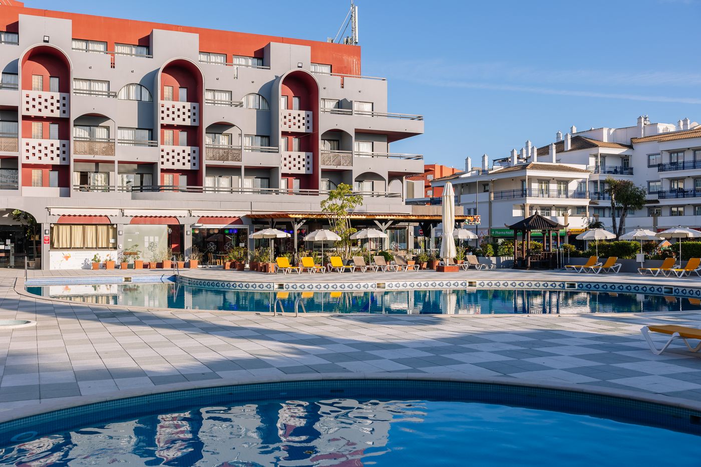 Muthu-Oura-Praia-Hotel-Pool-3