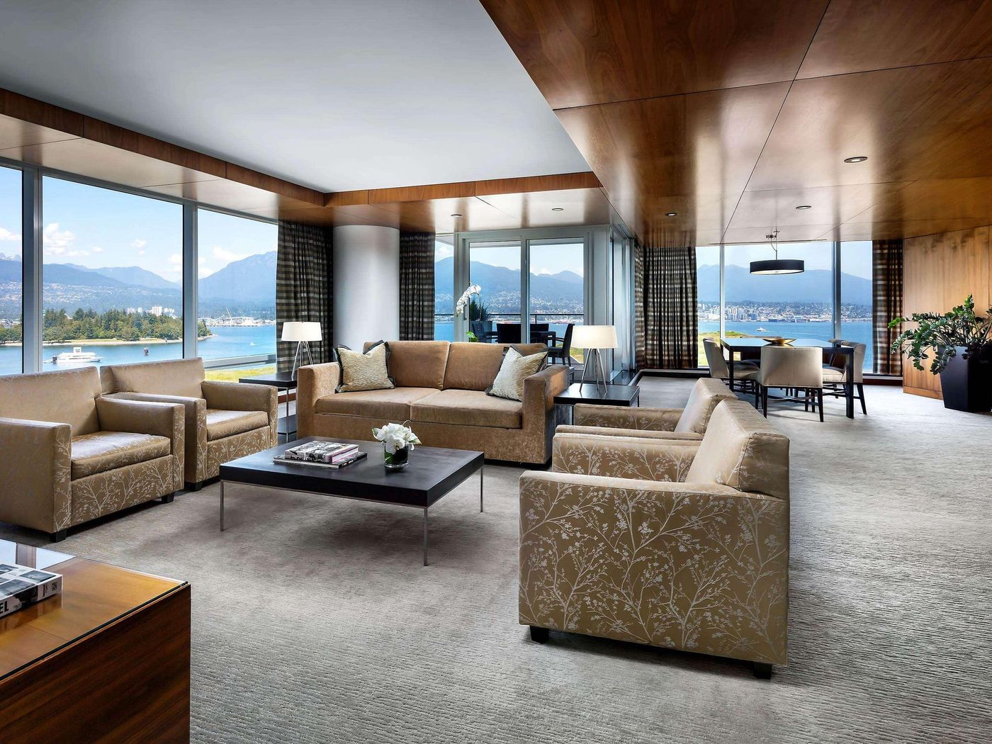 Fairmont-Pacific-Rim-Room-7