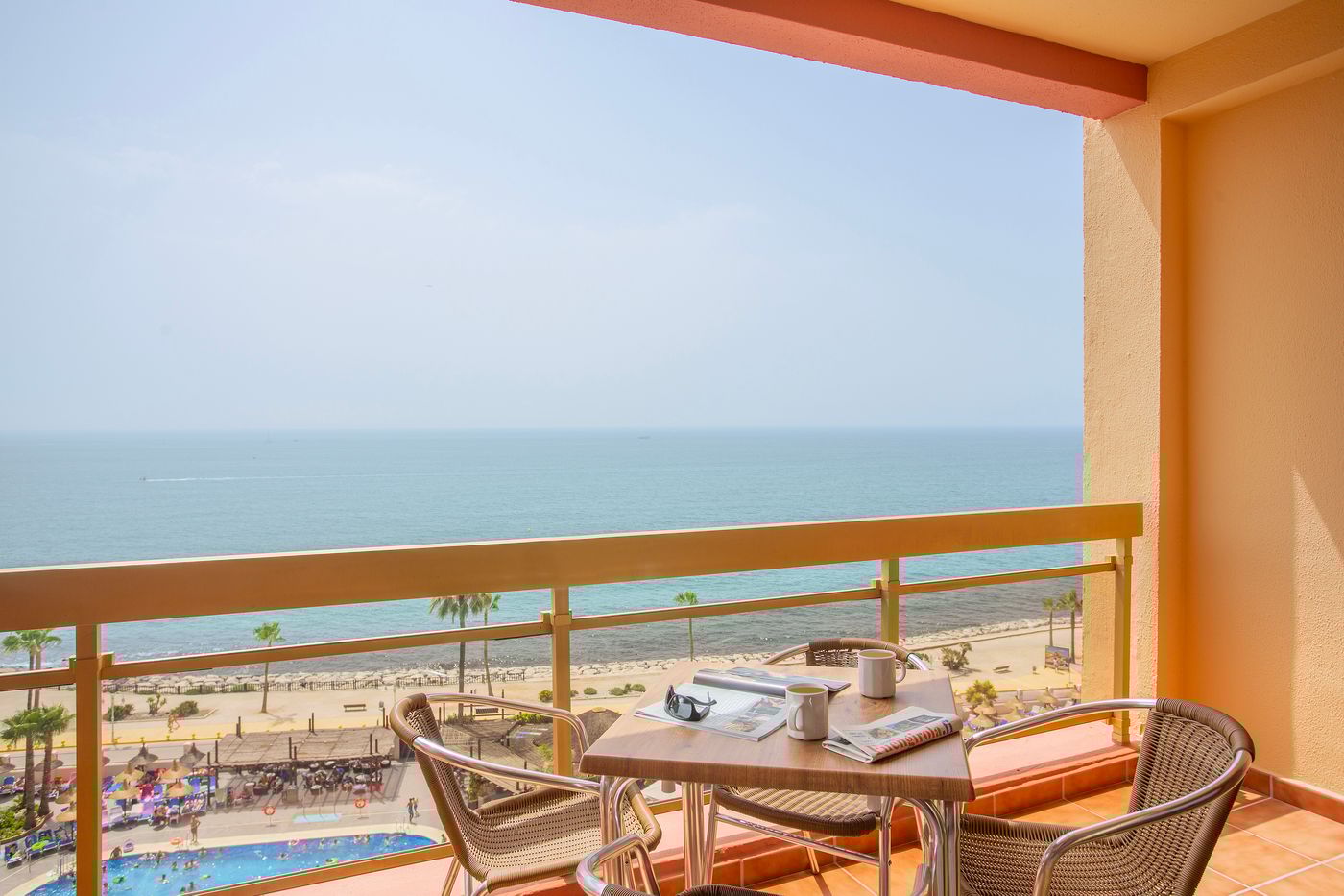 Sunset-Beach-Club-Room-58