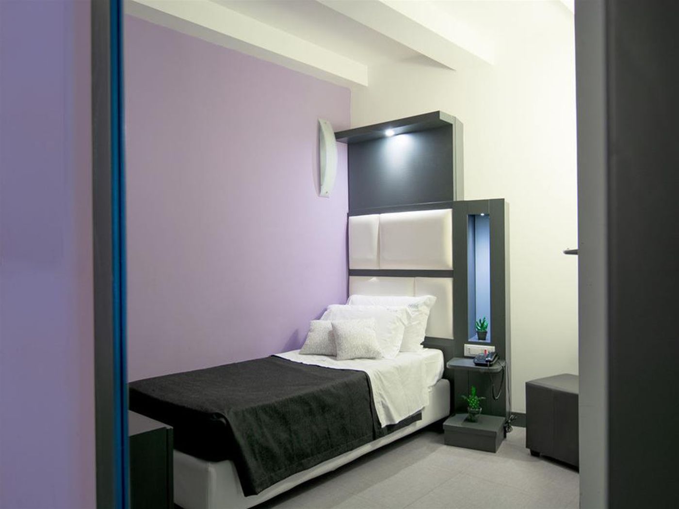 Golden Hotel - Italy - NAPOLI - Room - 8