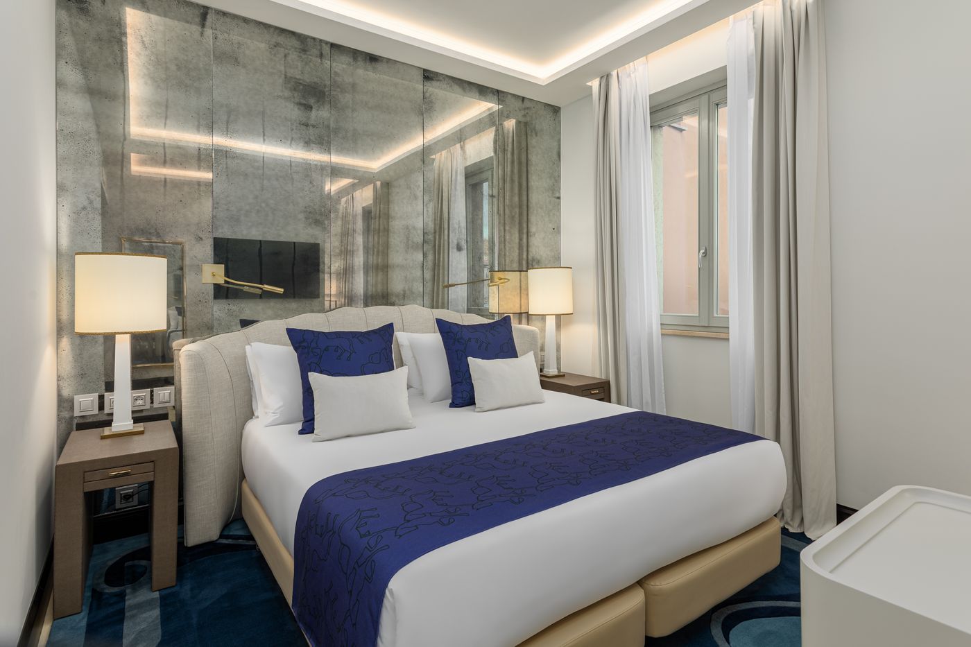 Room-Mate-Filippo-Room-17