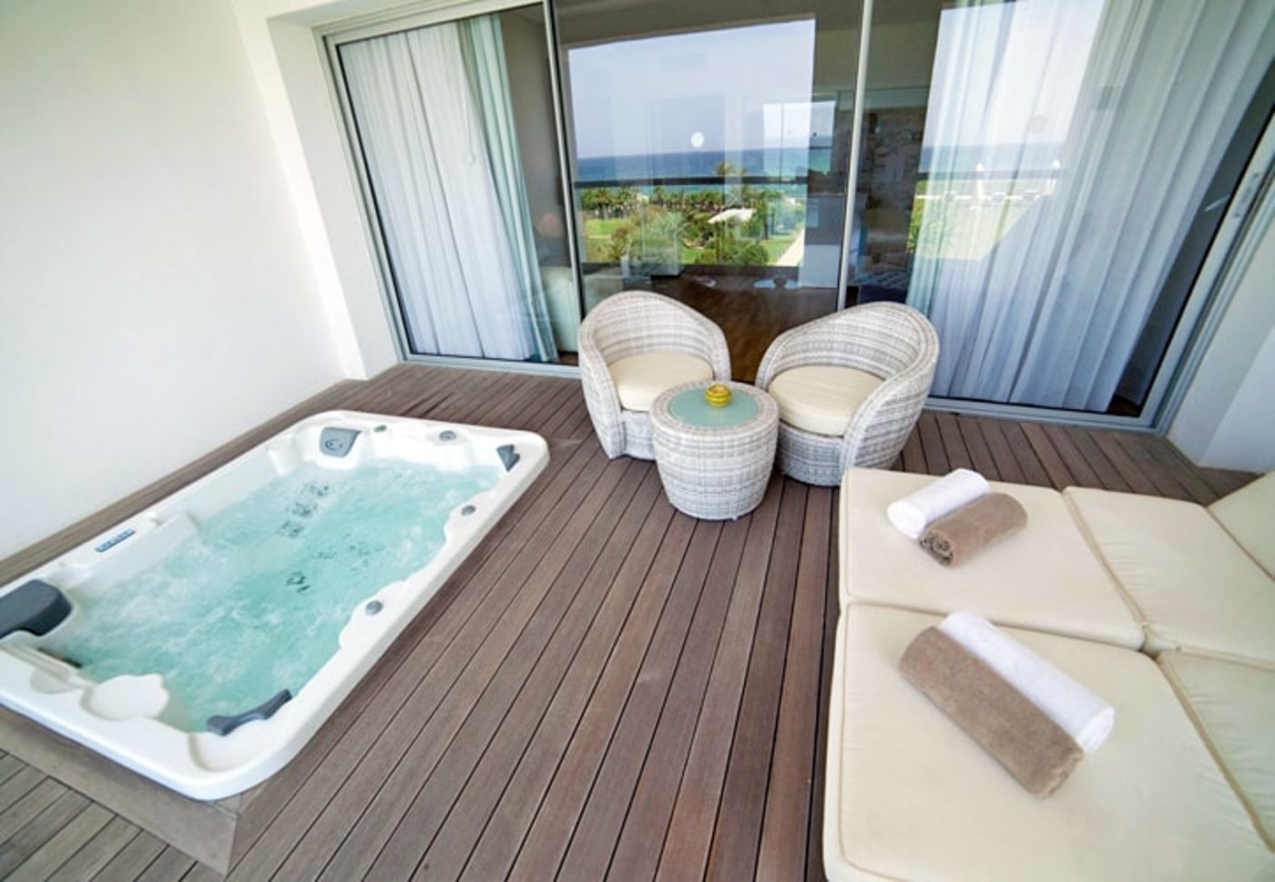 New - Royal Thalassa