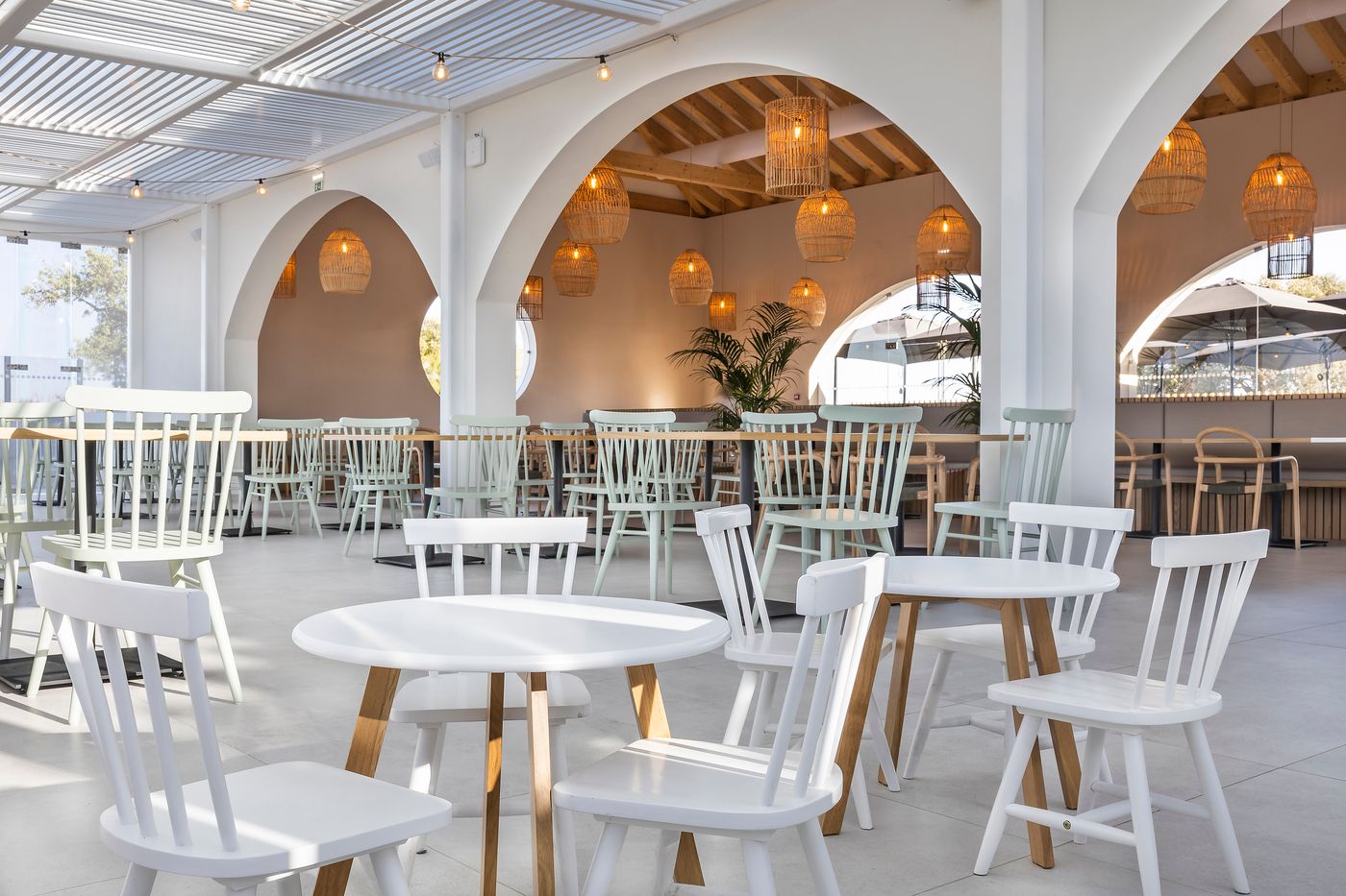 Eden-Villas-and-Apartments-Bar-63