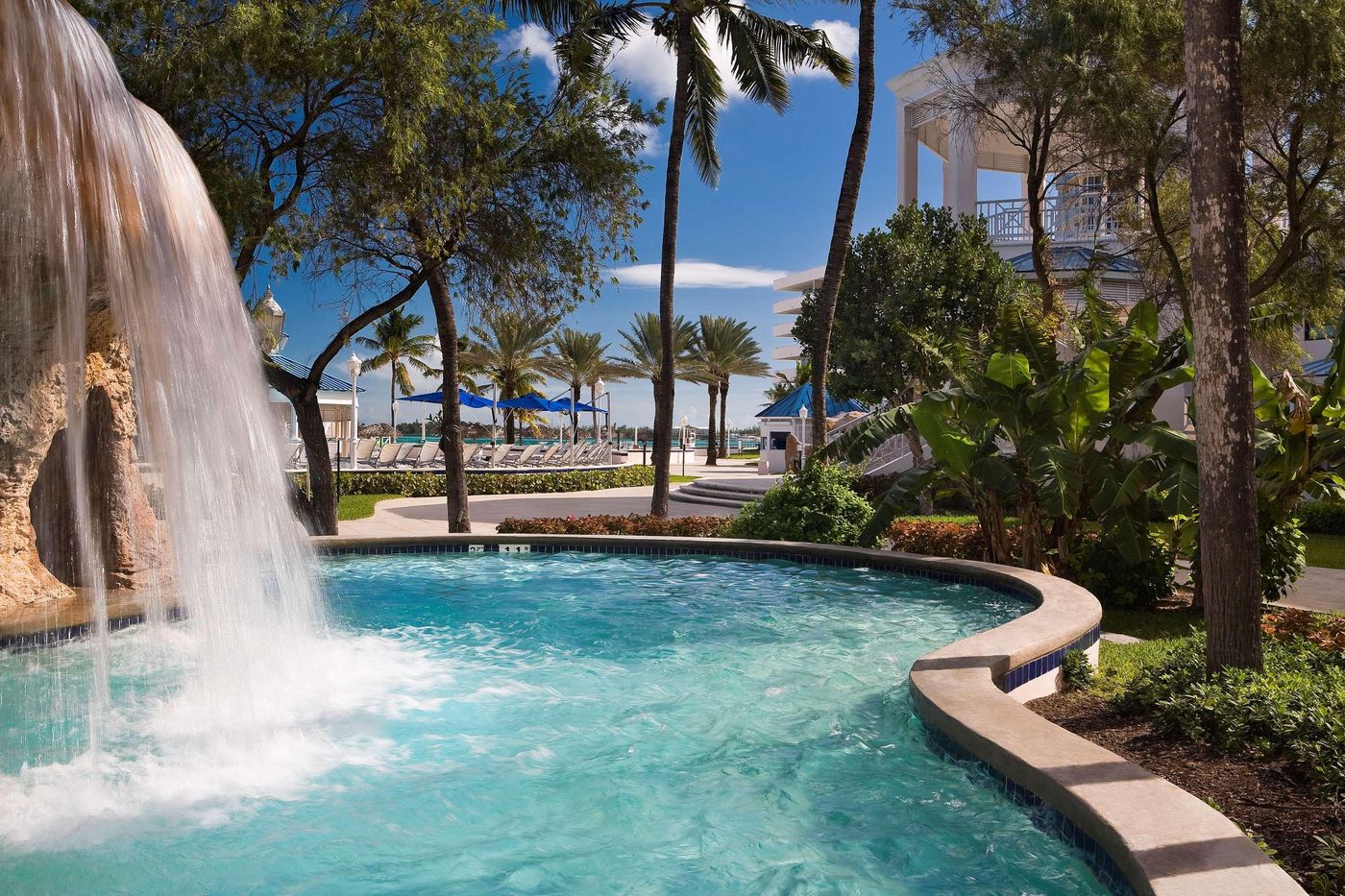 Melia-Nassau-Beach-All-Inclusive-Pool-3