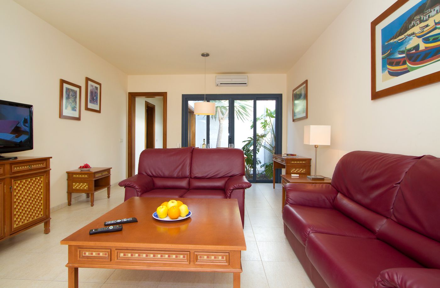 Sun-Grove-Villas---Spa-Room-12