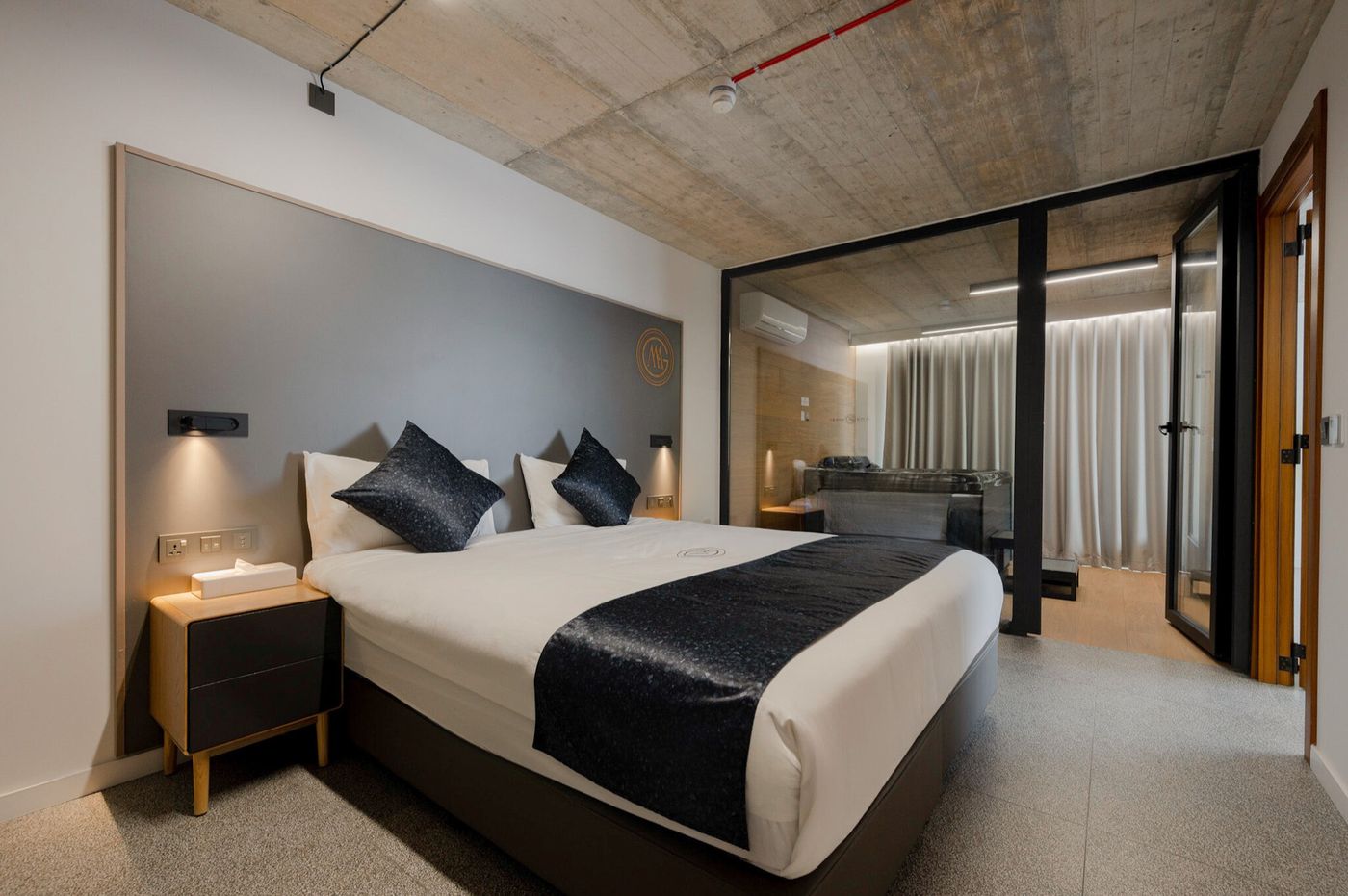 Grands-Suites-Hotel-Residences---Spa-Room-12