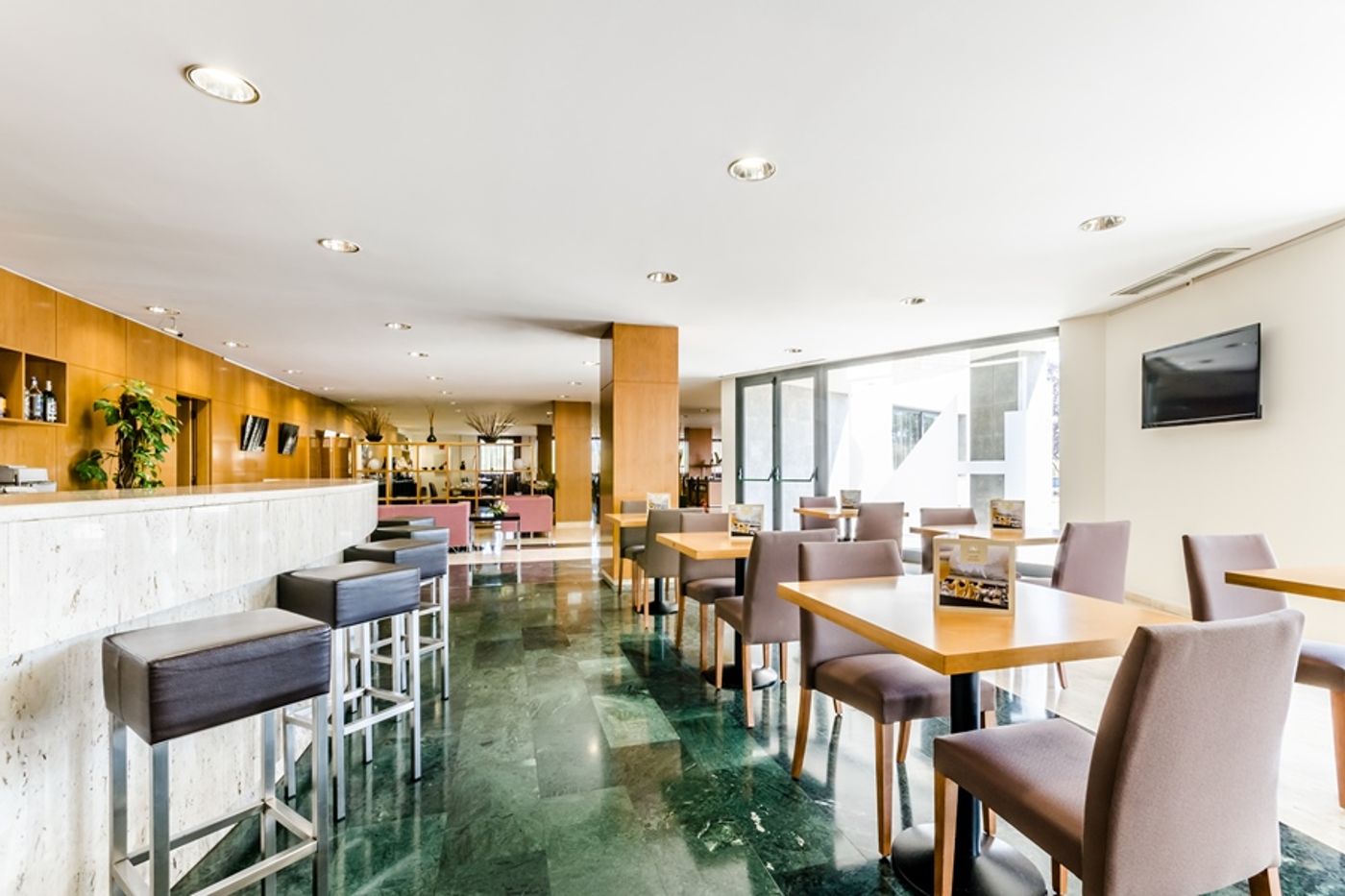 Exe Barbera Parc-Spain-BARBERA DEL VALLES-General view-10