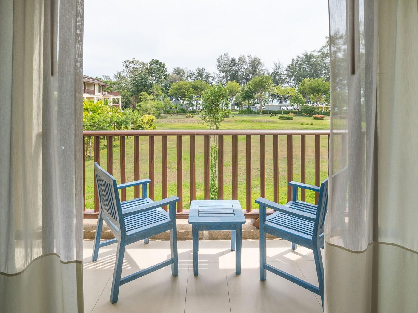 Dusit-Thani-Krabi-Beach-Resort-Room-15