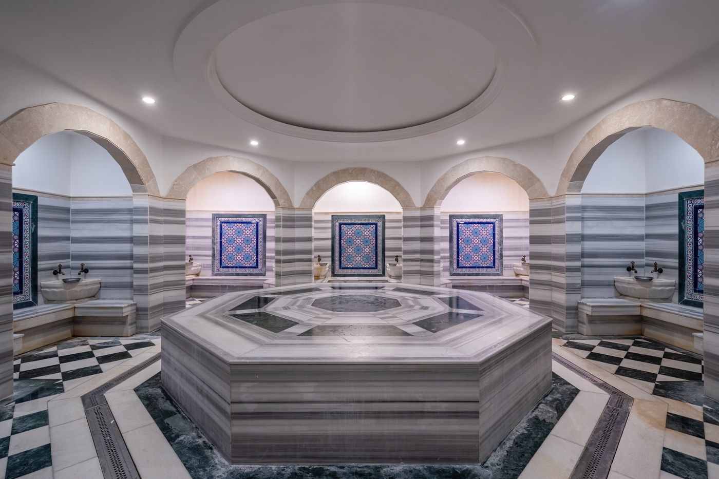 Sunrise Queen Luxury Resort & Spa