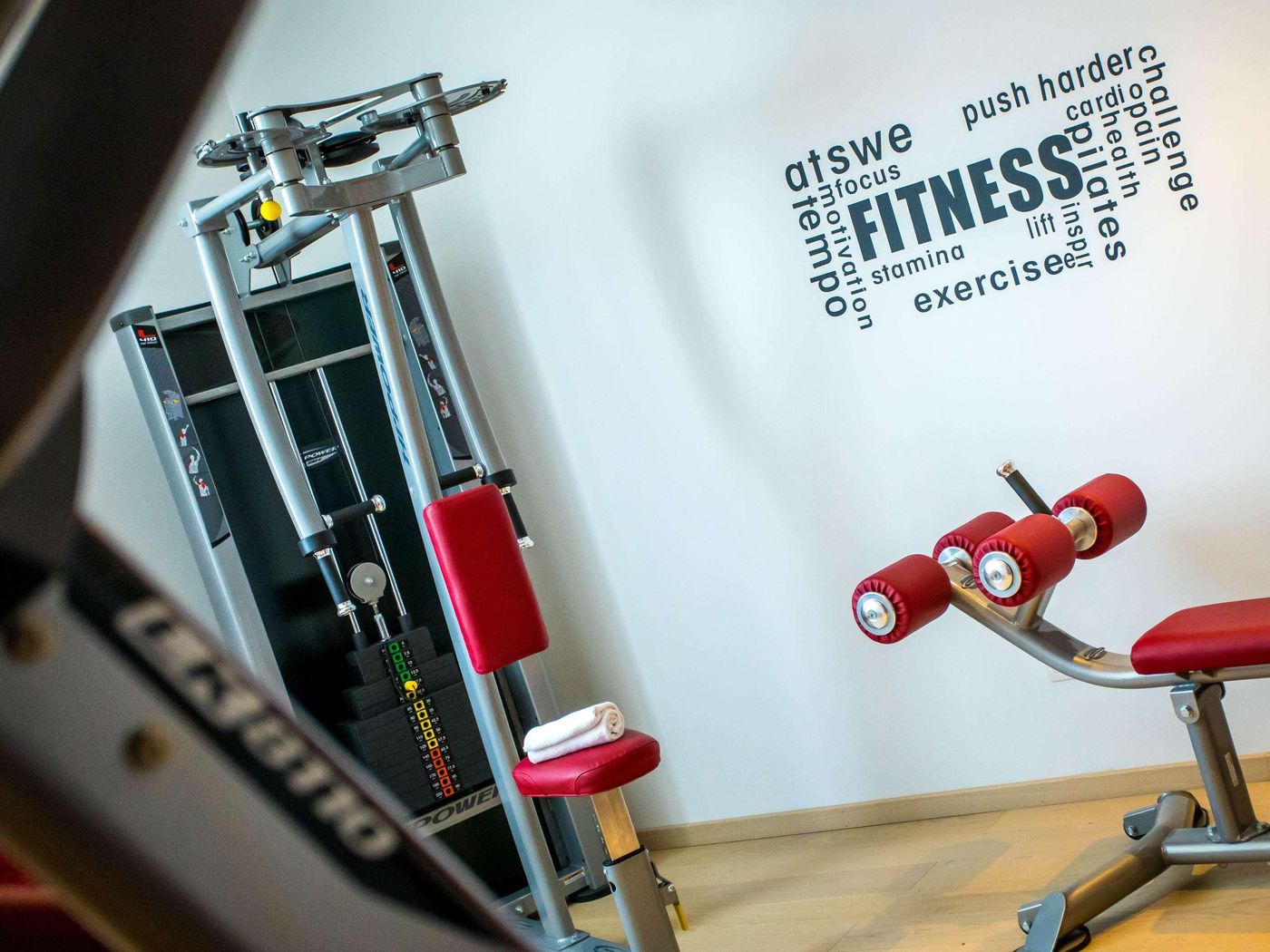 Hôtel Mercure Villefranche-en-Beaujolais - Ici  - France - VILLEFRANCHE SUR SAONE - Sports and Entertainment - 1