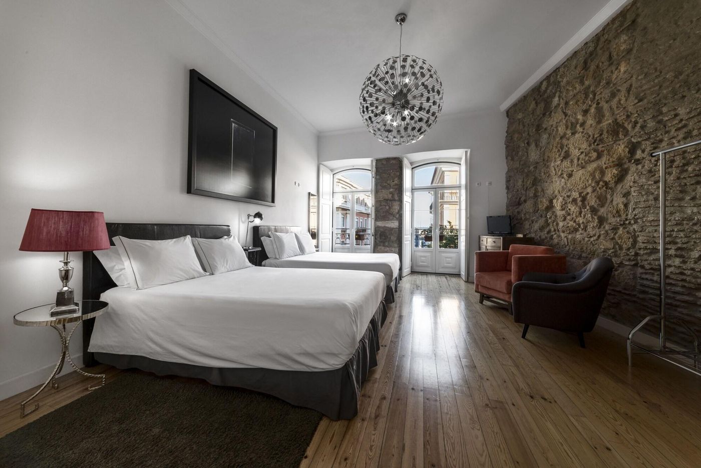 Casa-Do-Bairro-Bed---Breakfast-Room-15