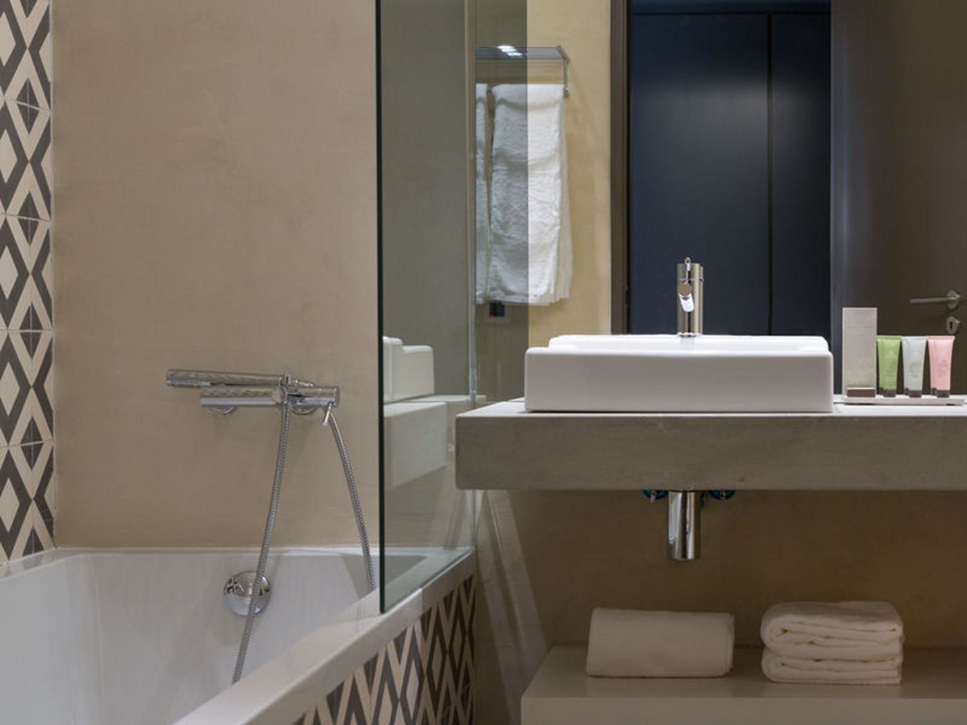 Ozadi-Tavira-Hotel-Room-29