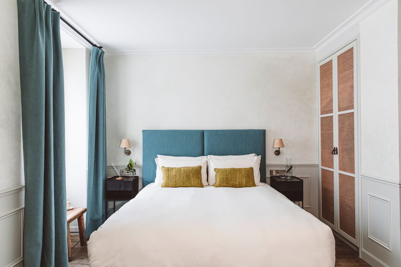 Hoy-Paris-Room-18