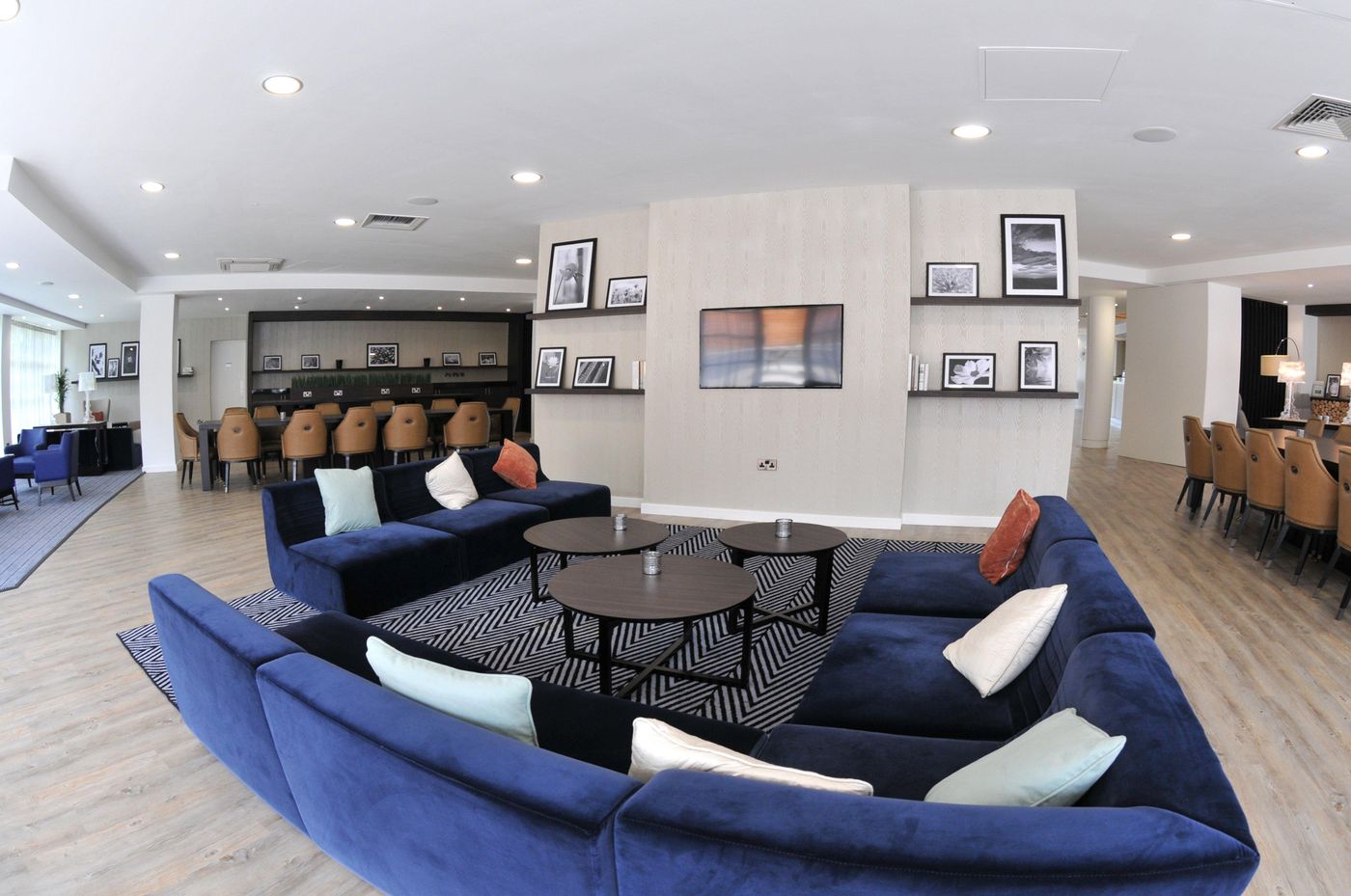 Holiday Inn Express Leigh - Sports Village-United Kingdom-Leigh-General view-7