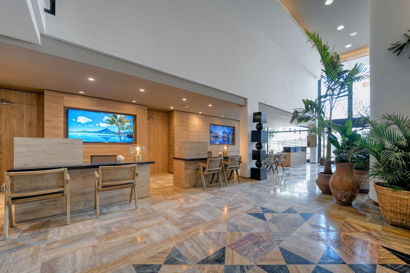 Labranda-Costa-Mog--n-Lobby-55