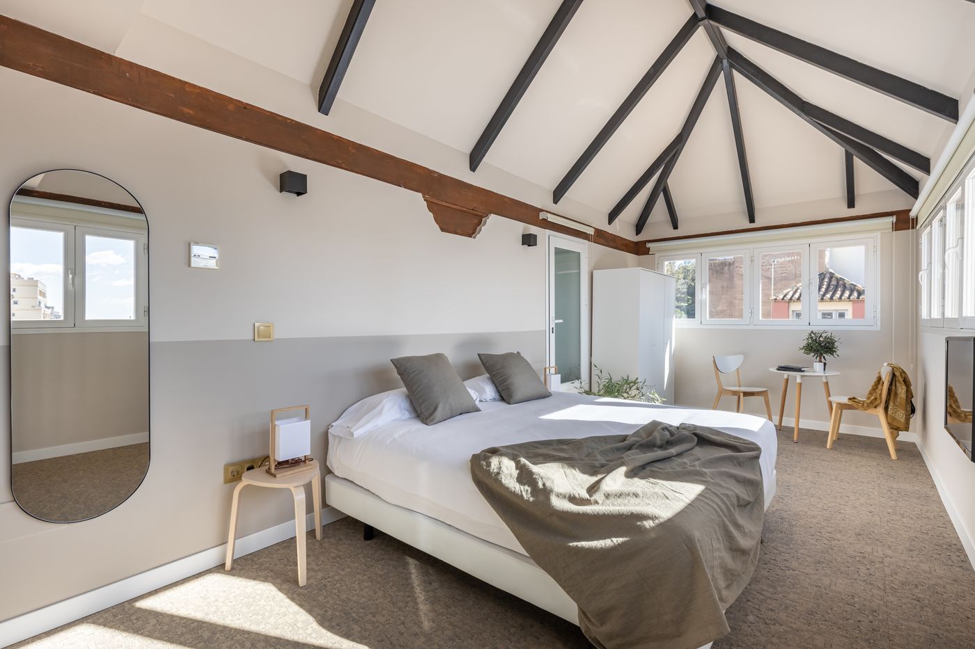 Libere-Malaga-Teatro-Romano-Room-3