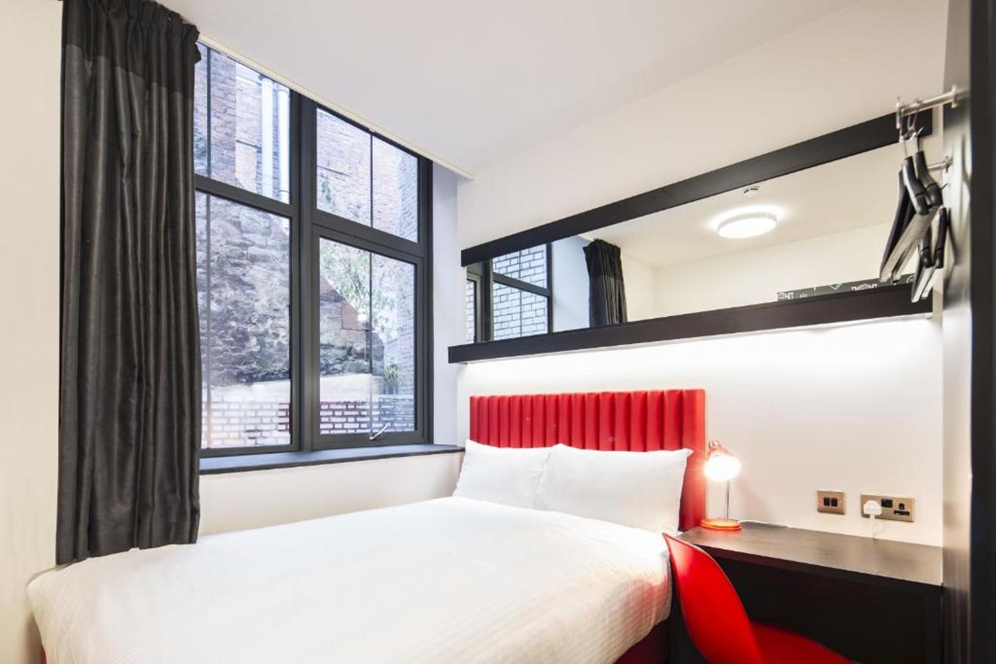 Tune Hotel Liverpool-United Kingdom-LIVERPOOL-Room-6
