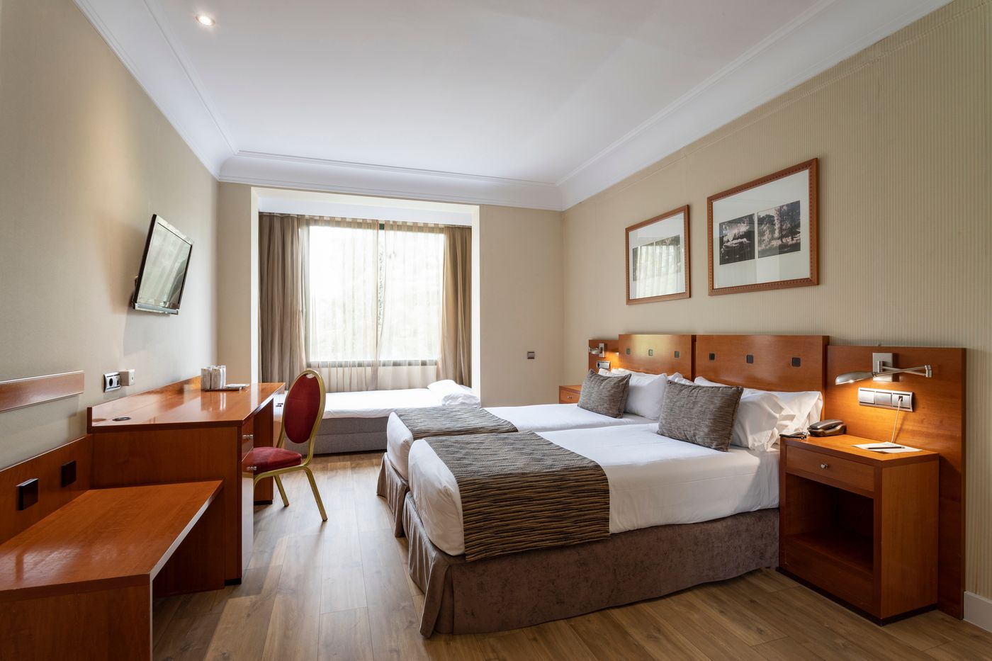 Petit-Palace-Arturo-Soria-Room-4