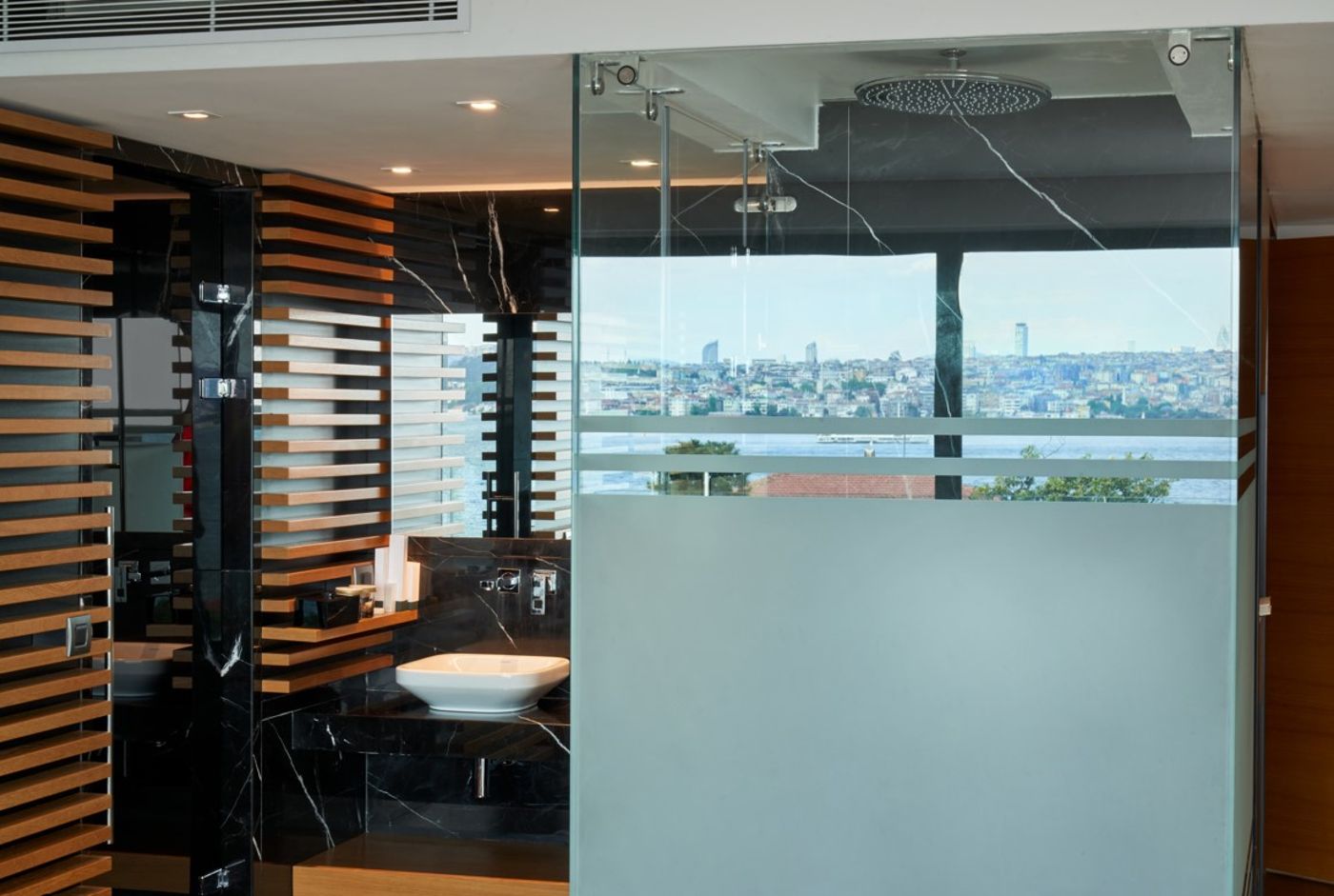 Metropolitan-Hotels-Bosphorus-Room-22