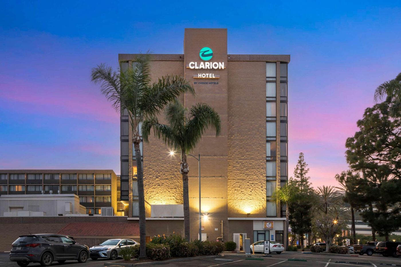 Clarion-Hotel-Anaheim-Resort-General-view-61
