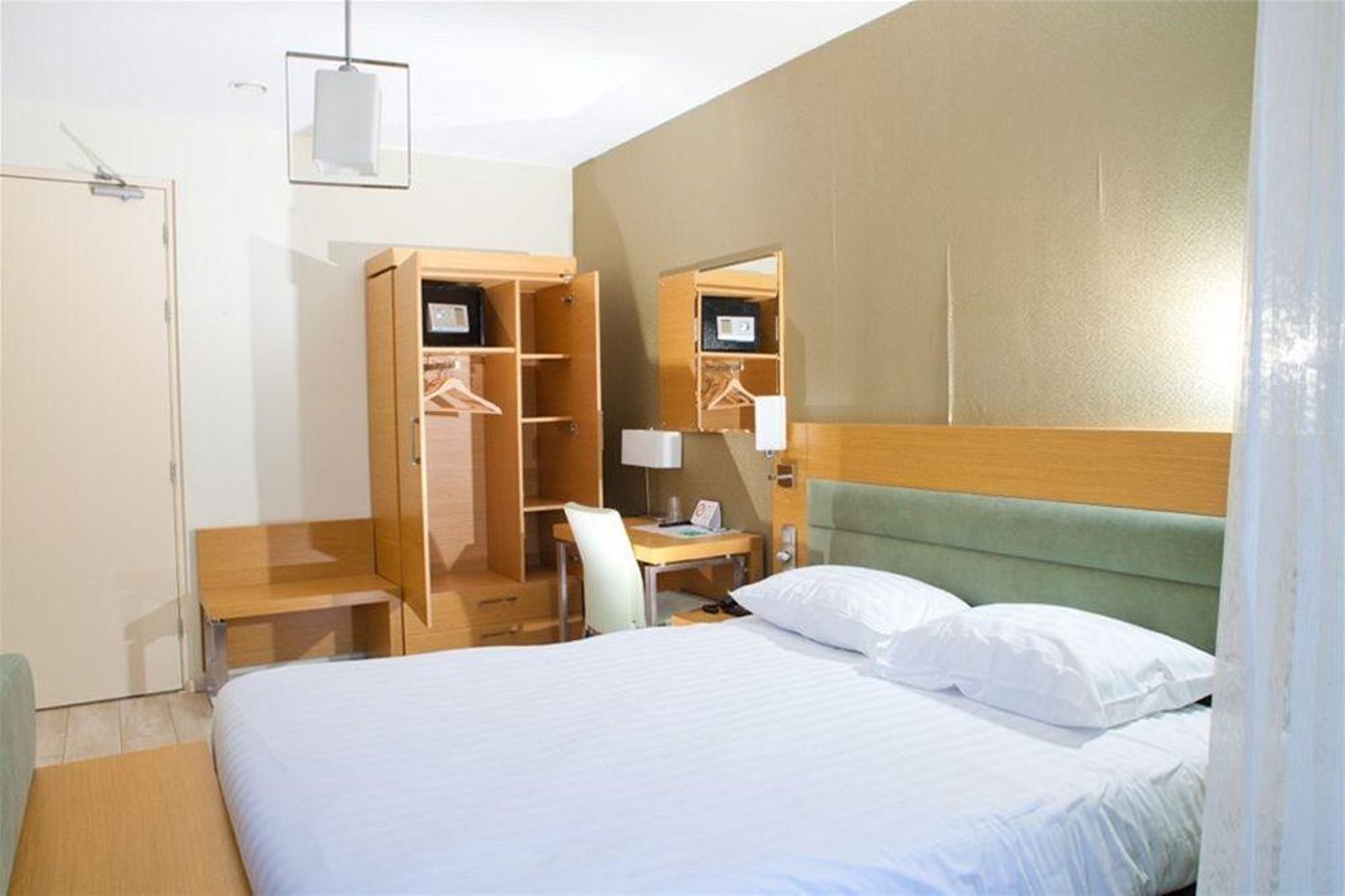 Port-Netherlands-ROTTERDAM-General view-9