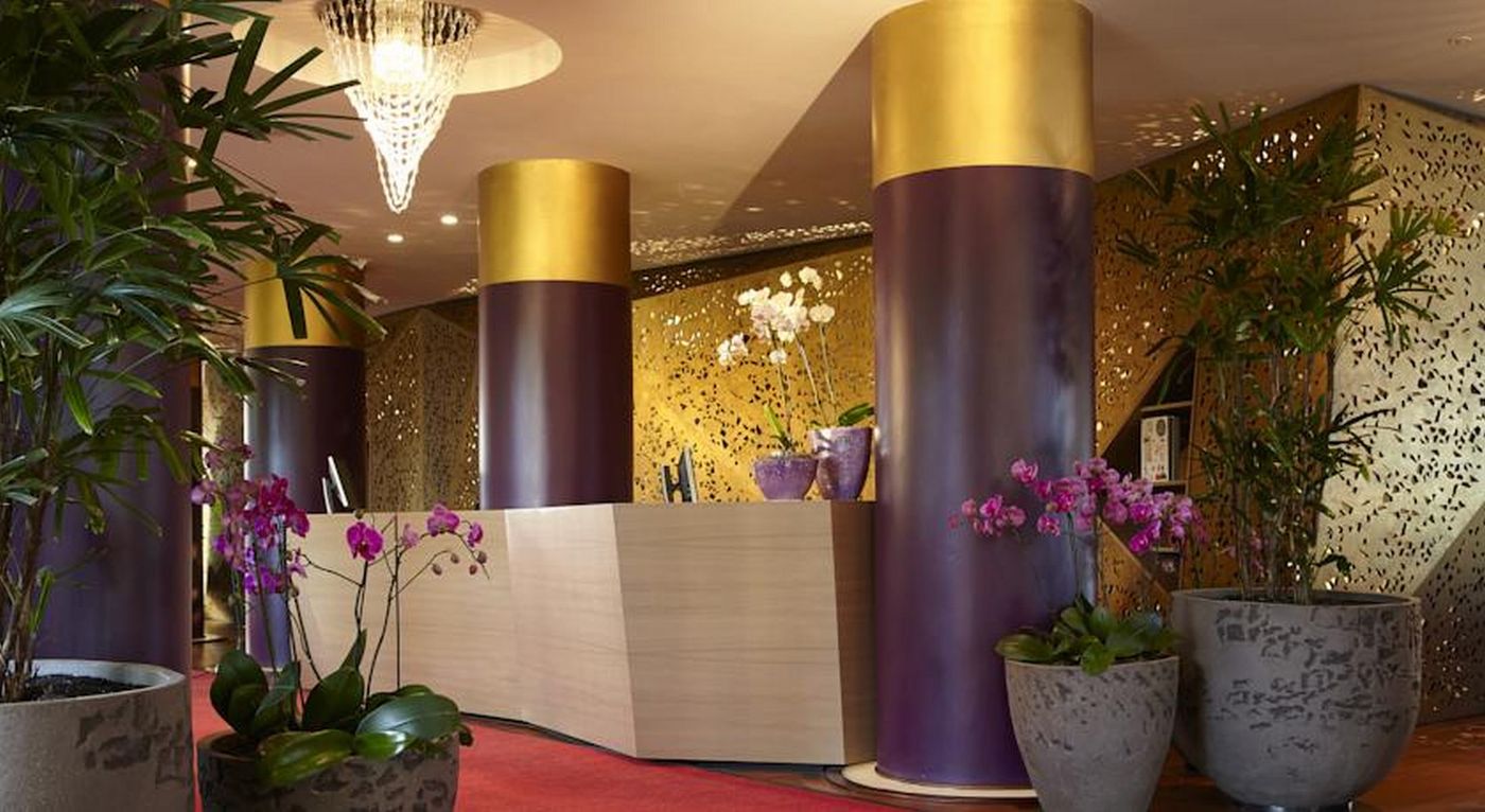 Bohemia-Suites---Spa--Lobby-32