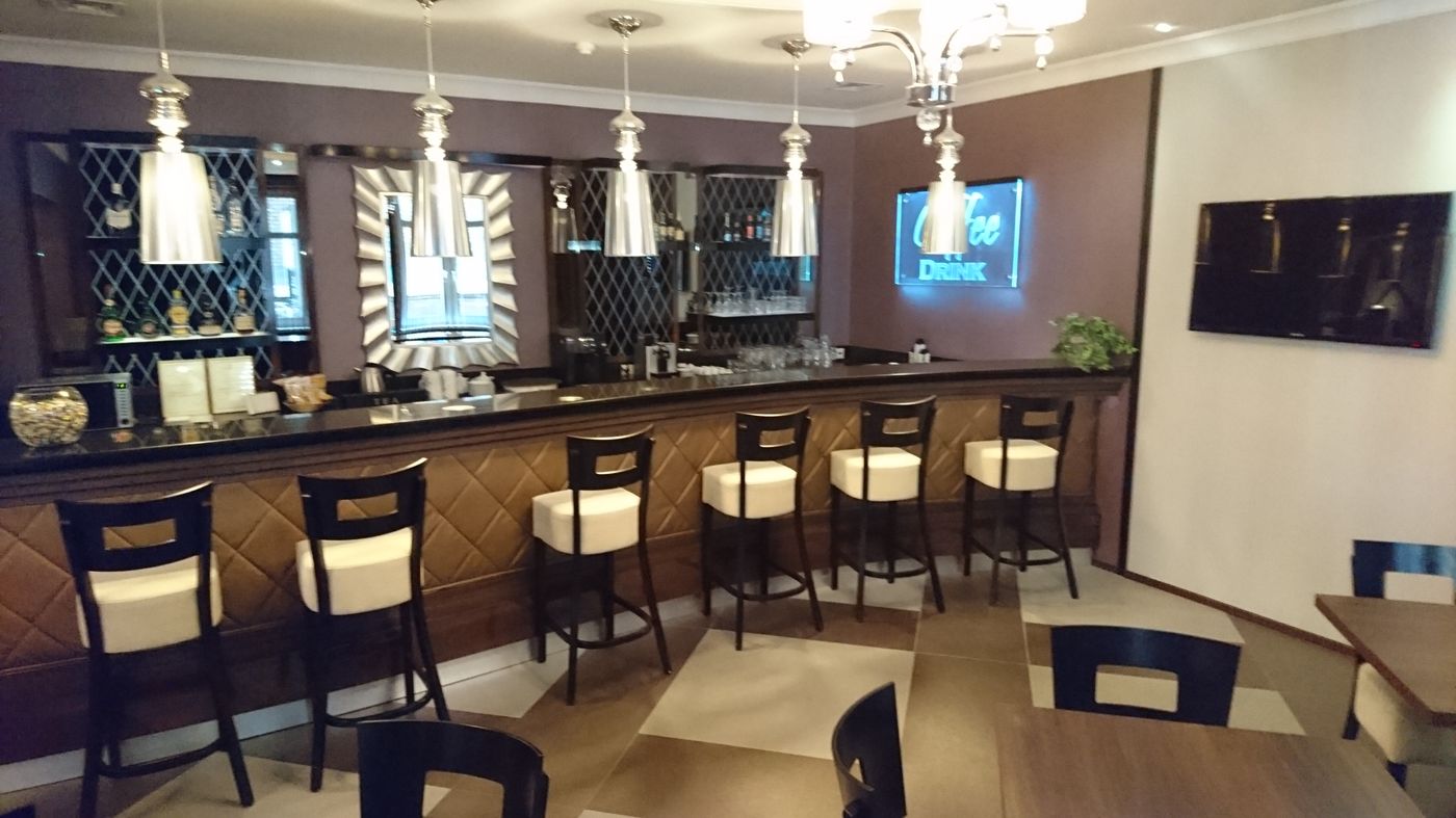 Carlton-Hotel-Buda-Castle-Bar-11