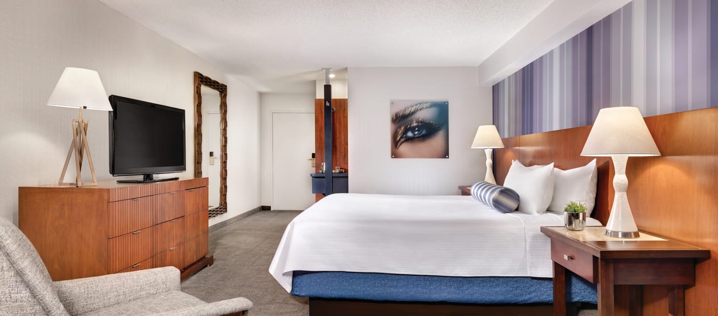 Luxor-Hotel-and-Casino-Room-29