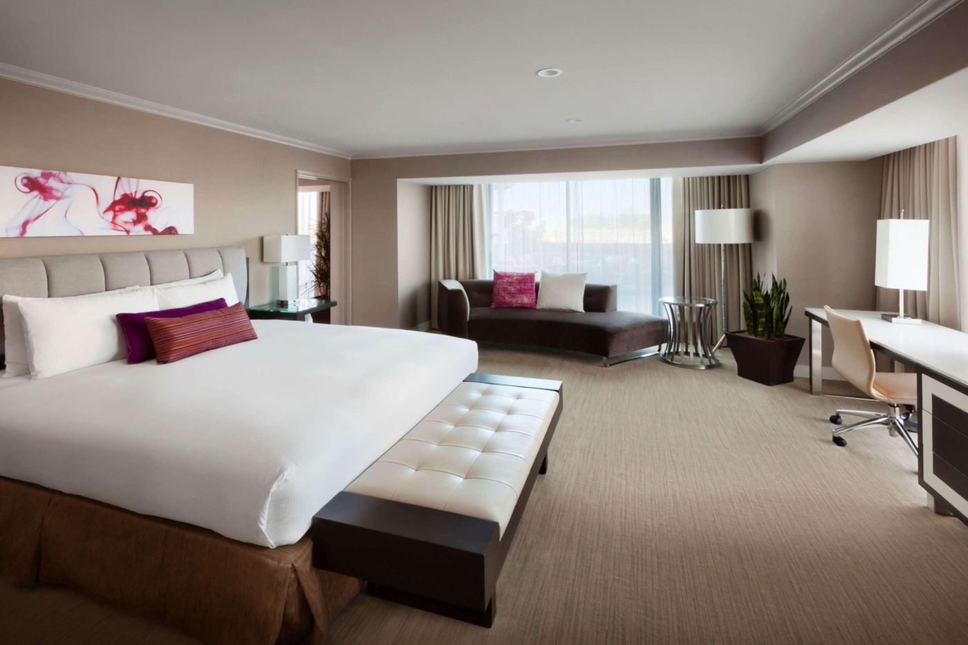 Hilton-Anaheim-Room-50