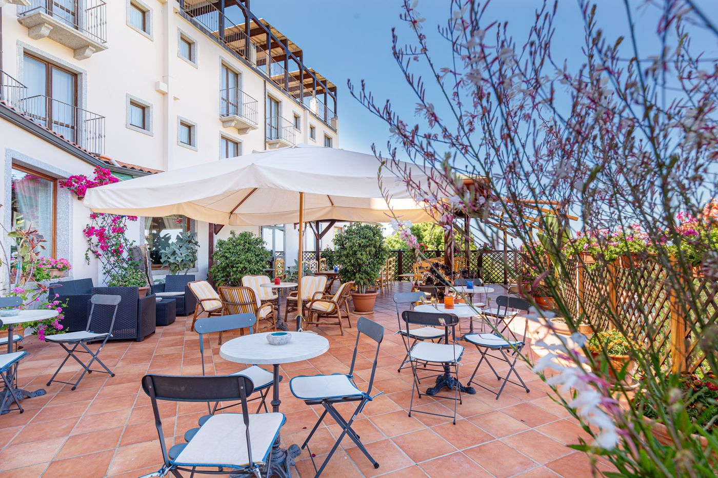Hotel-San-Trano-Terrace-10