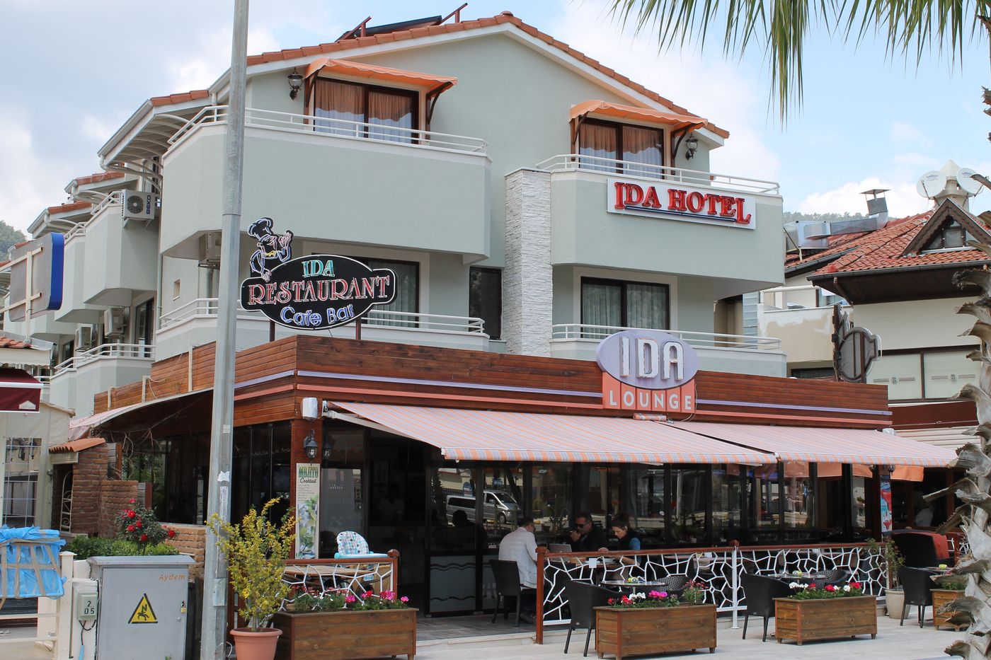 Ida Hotel