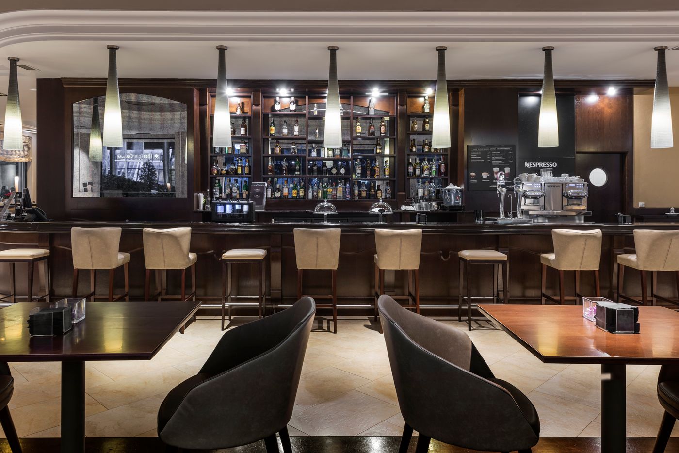 Elba-Madrid-Alcal-----Bar-17