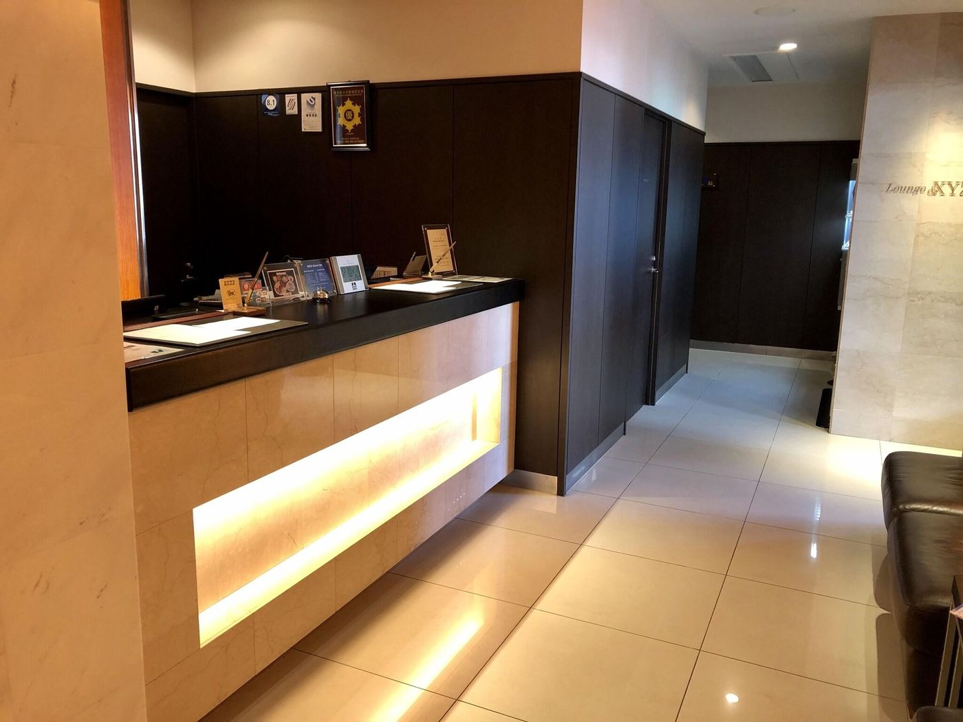 Hotel Mid In Meguro-Ekimae-Japan-Tokyo-Lobby-9