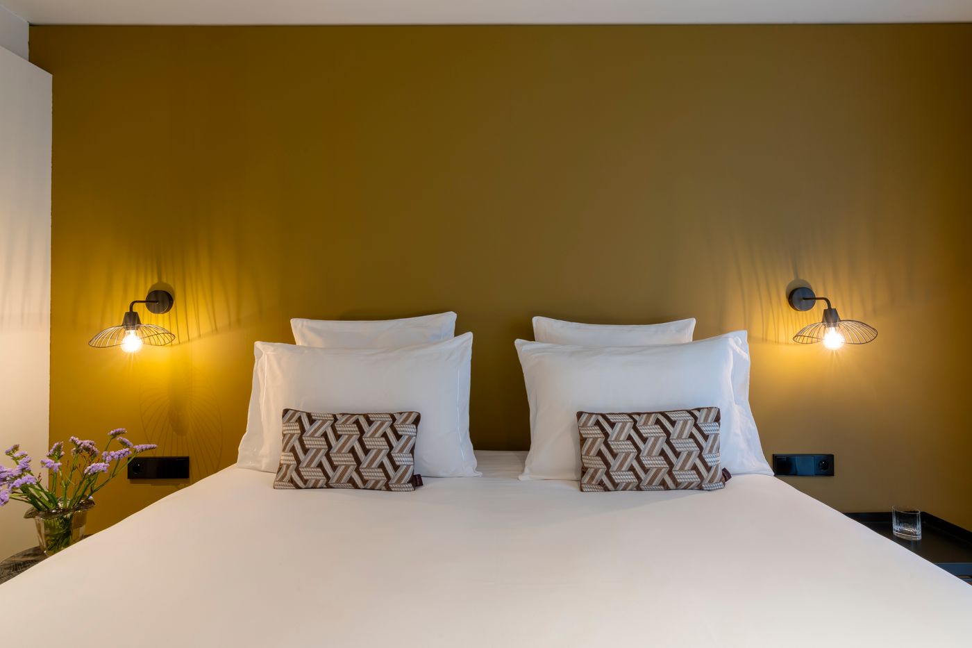 9Hotel-Opera-Room-12