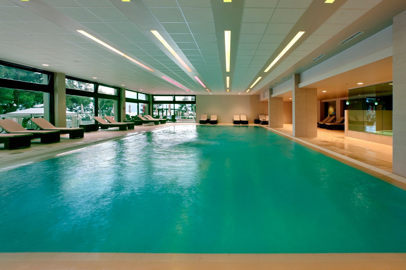 Hotel-Parentium-Pool-52