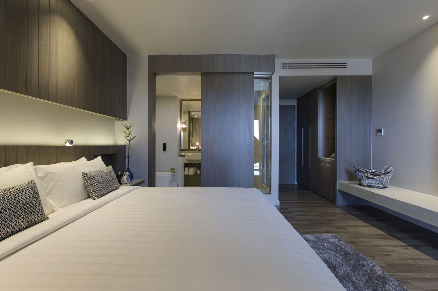 Hotel-IKON-Phuket-Room-12