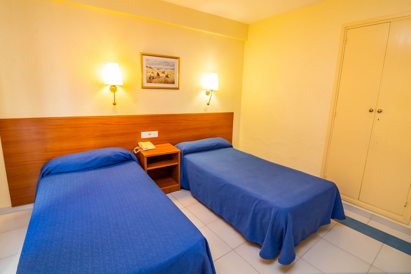 Port Hotel Mar Blau - Adults Only