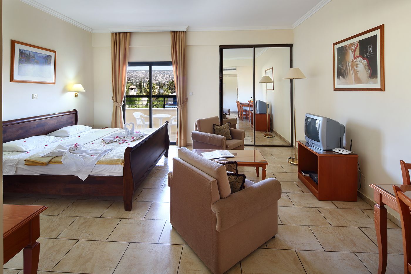 Panareti Coral Bay Hotel