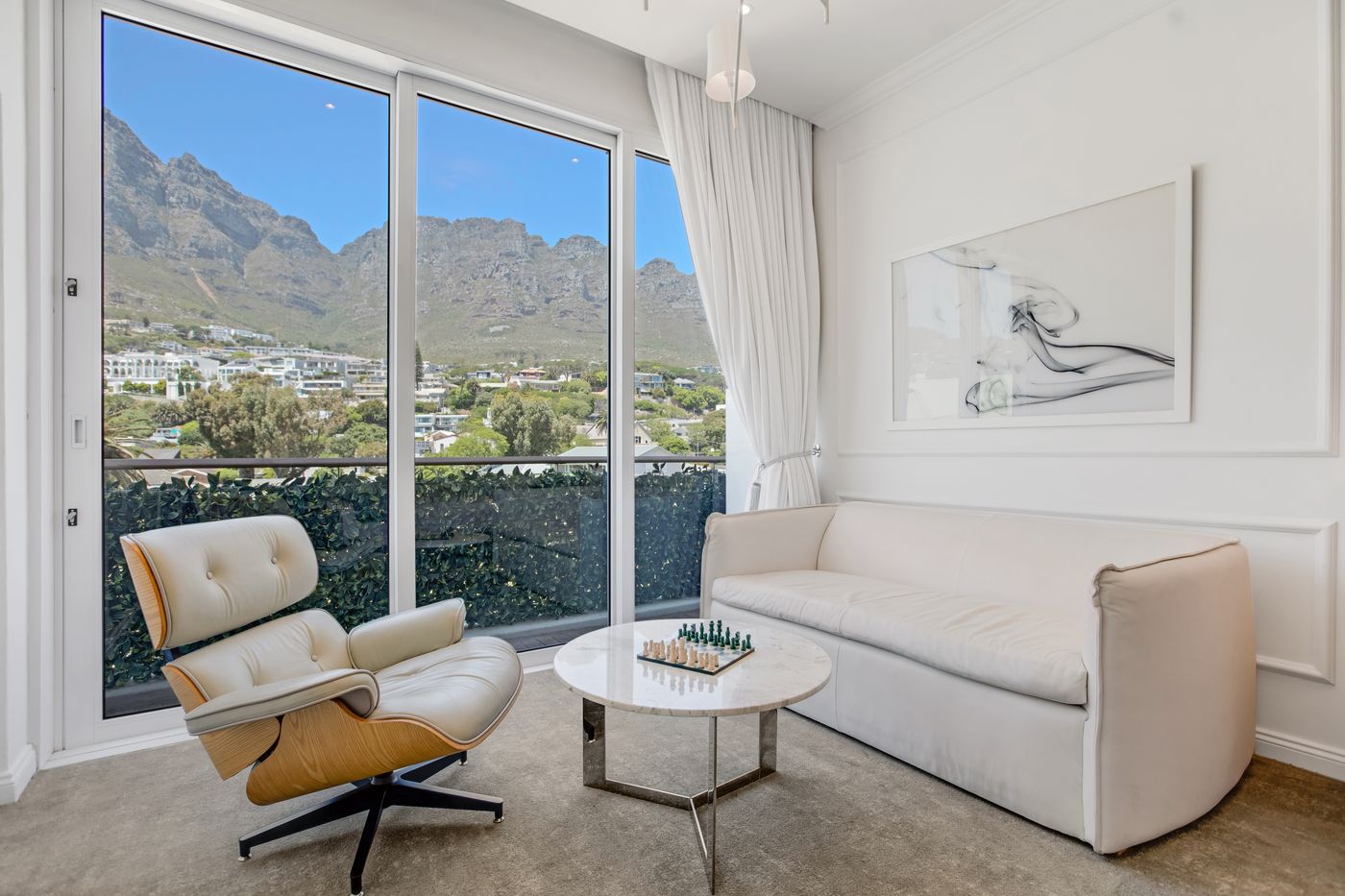 The-Marly-Boutique-Hotel---Spa-Room-10