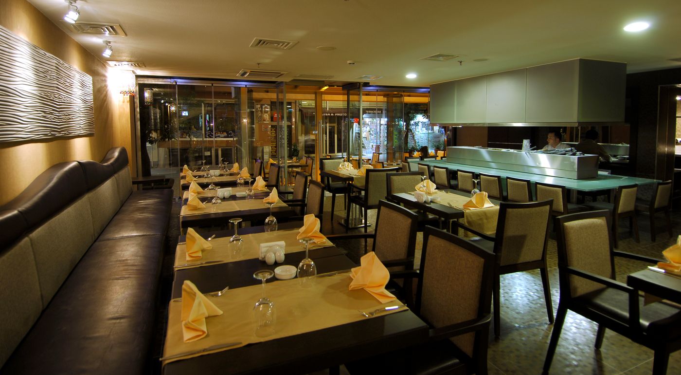 Eresin-Taxim-Premier-Restaurant-25