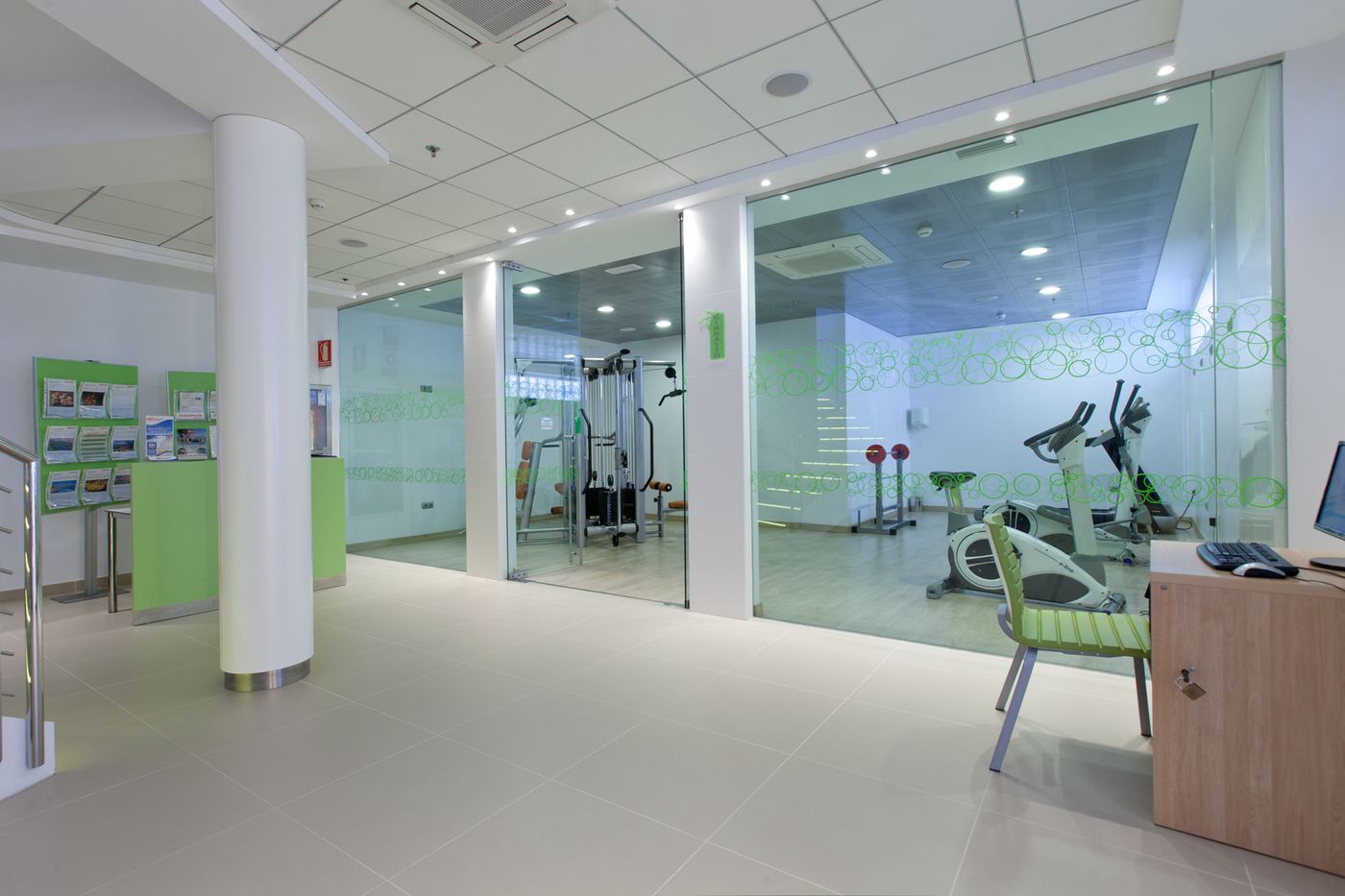 Riviera Beachotel - Adults Only